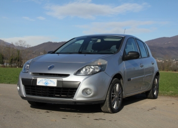 Renault Clio III 2009 5p 1.5 dci Dynamique